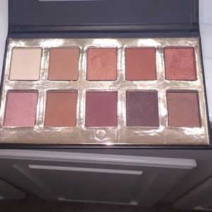 CrownPro Eyeshadow Palette